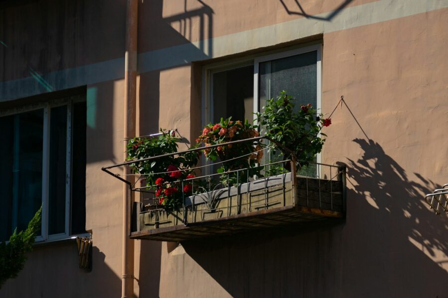 Balcony railing boxes