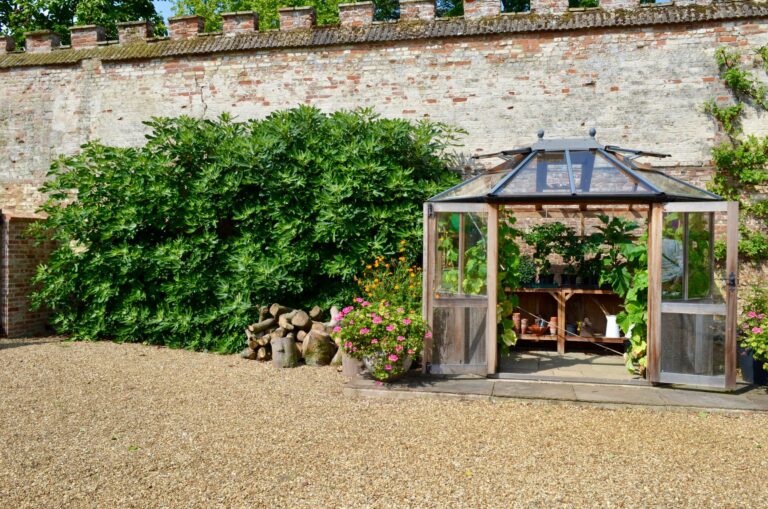 Garden flower bed
