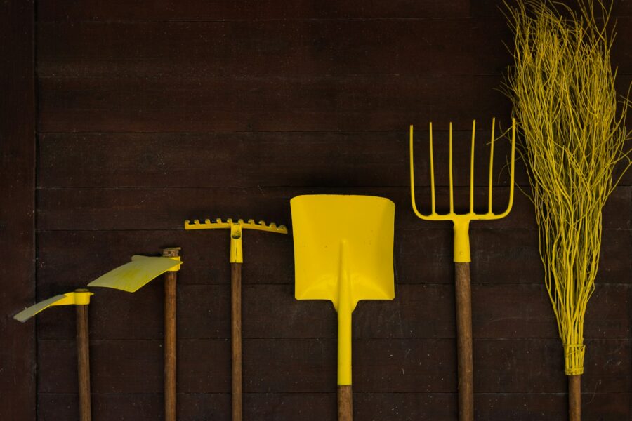Garden tools rack