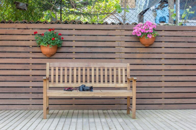 Modern backyard privacy