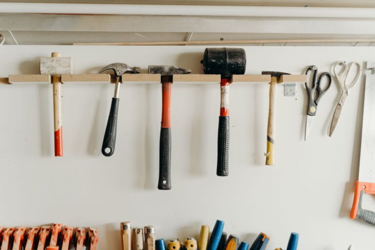 Hand tools hanging
