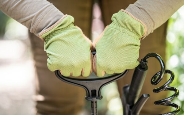 Simple garden safety tips that protect you, your tools and your space